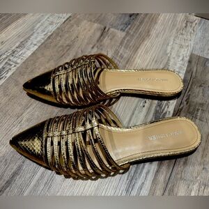 Marc Fisher Gold Strappy Women's Flats / BRAND NEW ✨⭐️